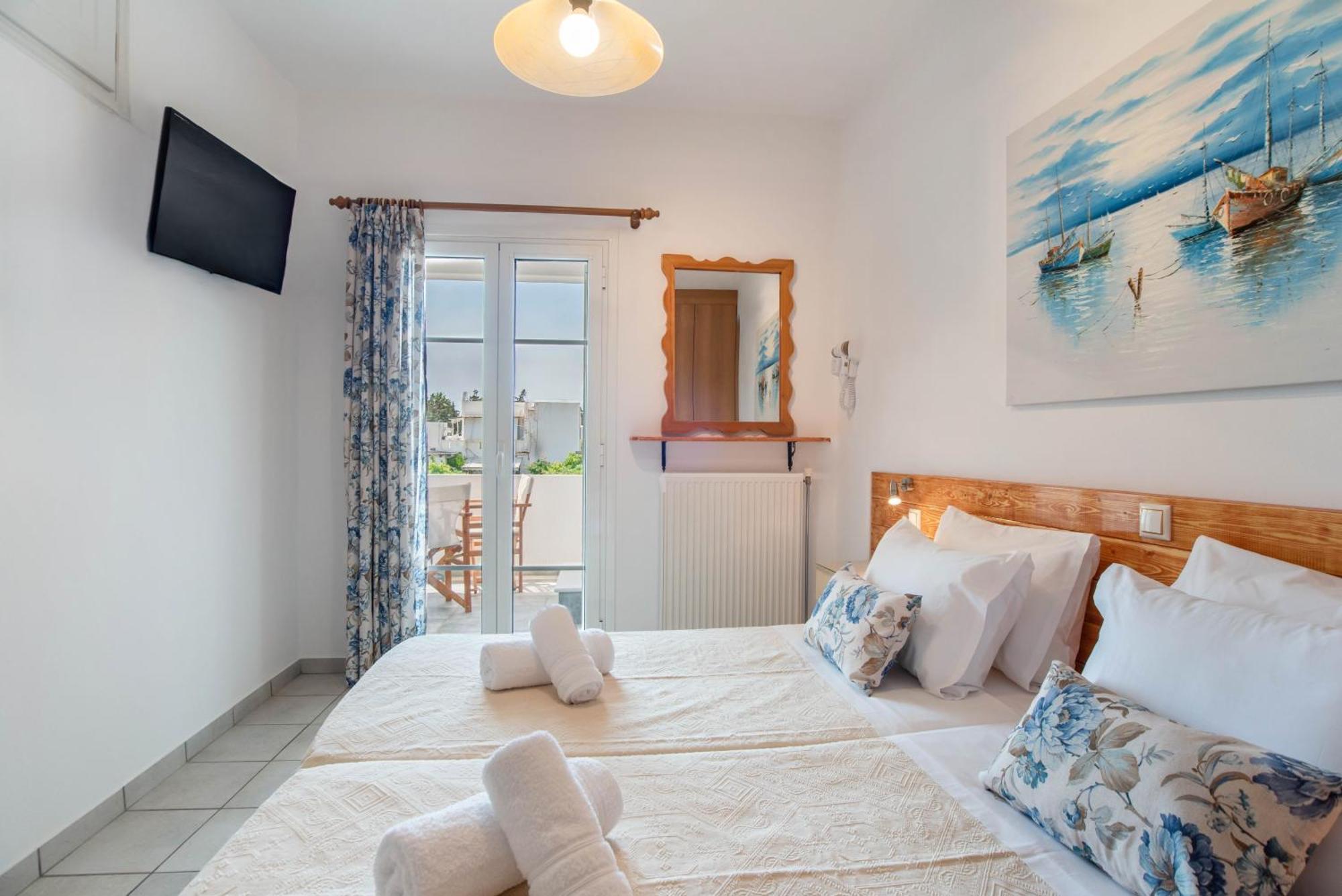 Kontaratos Studios & Apartments Páros Eksteriør bilde
